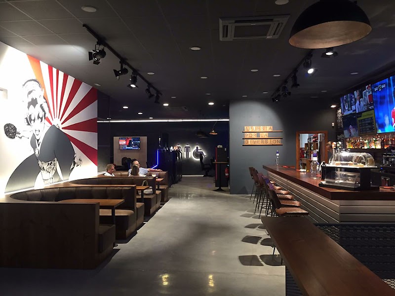 Sport bar, Cafetería, Apuestas Deportivas, Local de Juego - Punt de Joc (Polígono Ciutadella)