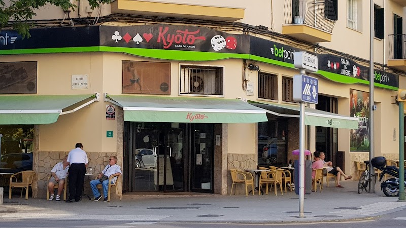 Kyöto -bar-cafetería, apuestas deportivas, local de Juego