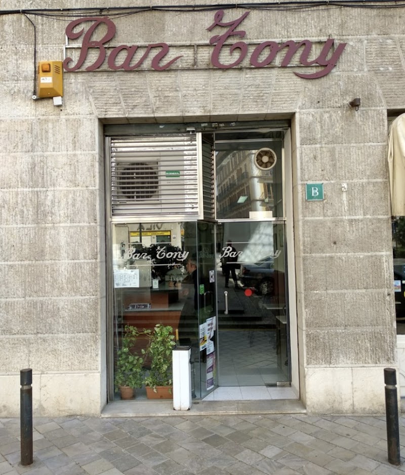 Bar Tony